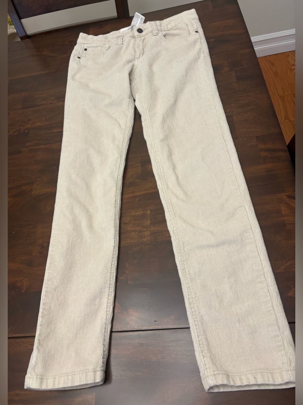 Joe Fresh Women's Cream/light beige colour Slim-Leg Corduroy Jeans
